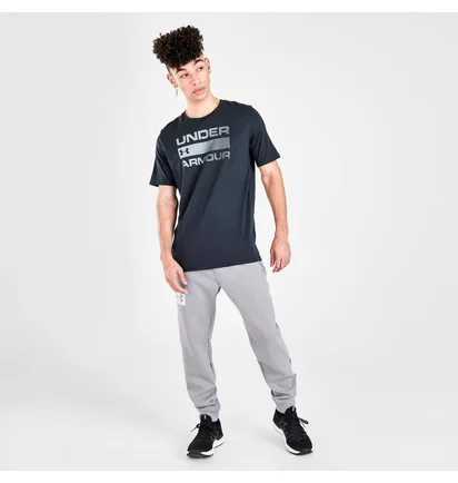 Футболка чоловіча Under Armour Team Issue Wordmark T-Shirt Black 1329582-001