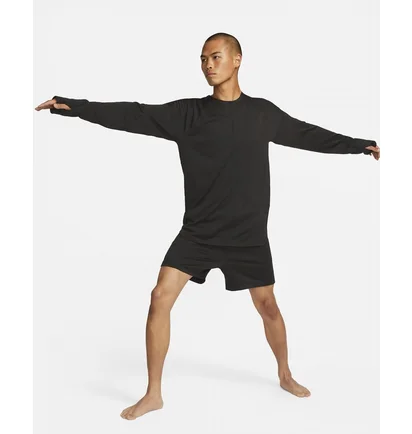 Лонгслів чоловічий Nike Dri-Fit Yoga Black FB7775-010