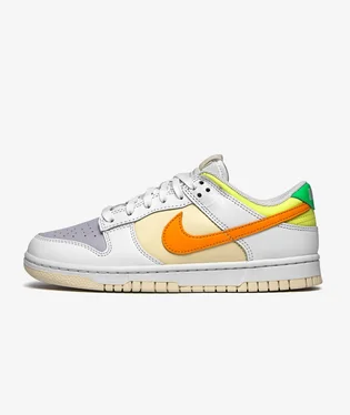 Кросівки жіночі Nike Dunk Low Sundial White FJ4742-100