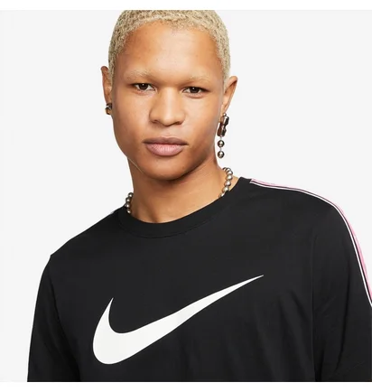 Футболка мужская Nike Sportswear Repeat T-Shirt Black DX2032-013