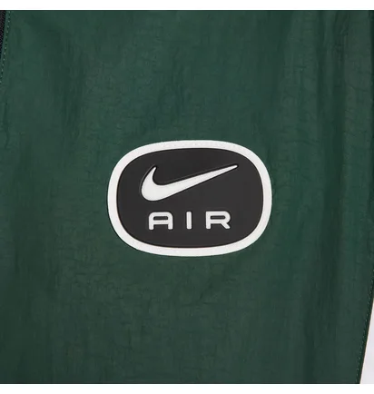 Ветровка мужская Air Jordan Nsw Sw Air Tracktop Wv Black/Green HM0167-011