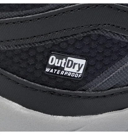 Черевики чоловічі Columbia Peakfreak X2 Mid Outdry Black Bm0828-010