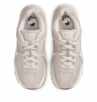 Кросівки жіночі Nike Zoom Vomero 5 Beige FZ3780-101