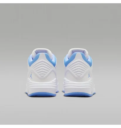 Кроссовки мужские Air Jordan Max Aura 5 White DZ4353-104