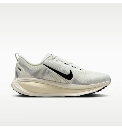 Кроссовки мужские Nike Vomero 18 MenS Road Running Shoes White HM6803-101