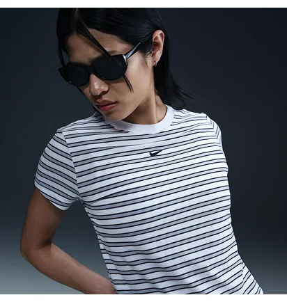 Футболка женская Nike Sportswear Chill Knit Slim Striped White/Grey HF9524-100