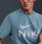 Футболка мужская Nike Hyverse T-Shirt Green HQ7987-006