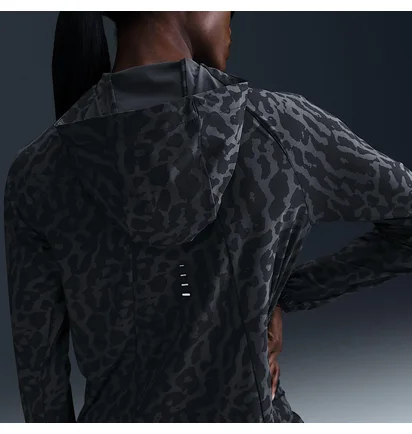 Ветровка женская Nike Swift Dri-Fit Black IB5844-010