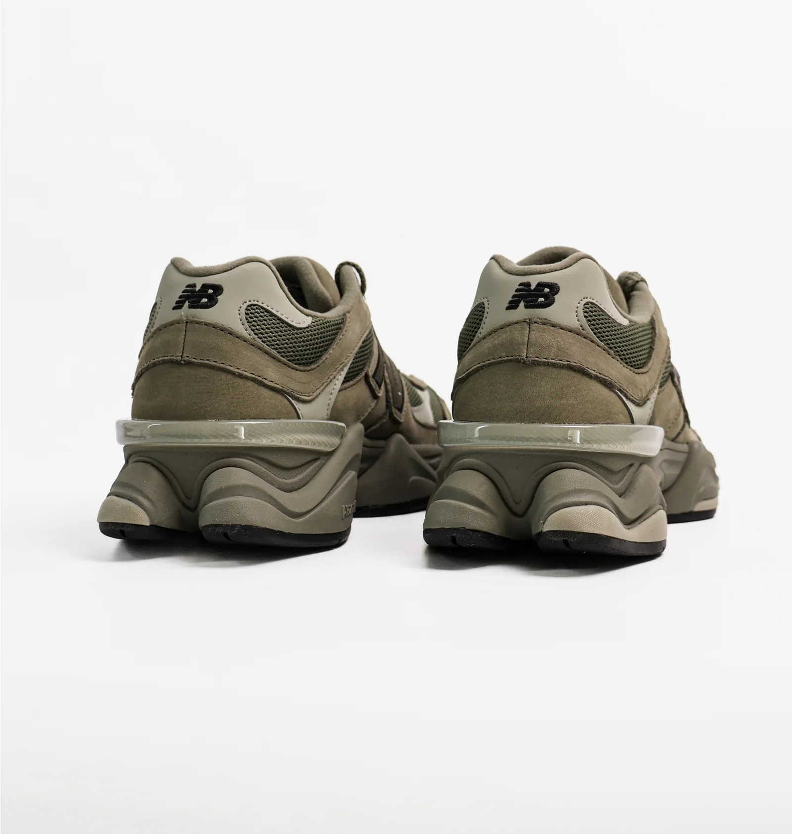ᐉ Кроссовки мужские New Balance 9060 Olive U9060ZGD - купить в