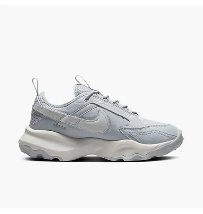 Кросівки жіночі Nike Tc 7900 Grey DD9682-005