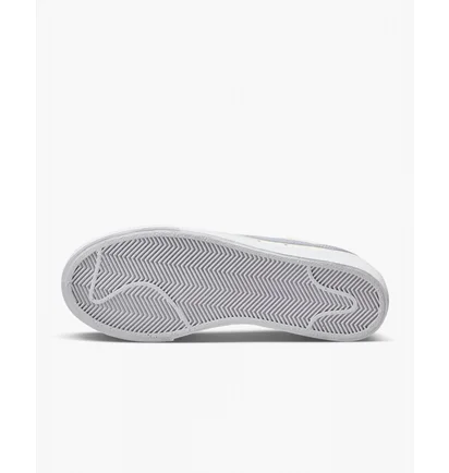 Кросівки жіночі Nike Blazer Low Platform Beige DJ0292-110