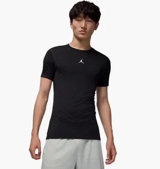 Футболка мужская Air Jordan Dri-Fit Short-Sleeve Base Layer Top Black HV4099-010