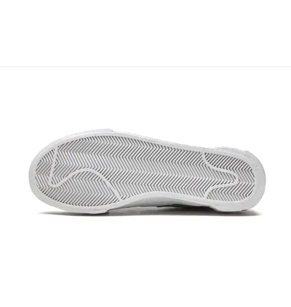 Кроссовки мужские Nike Blazer Low Grey DD1877-001