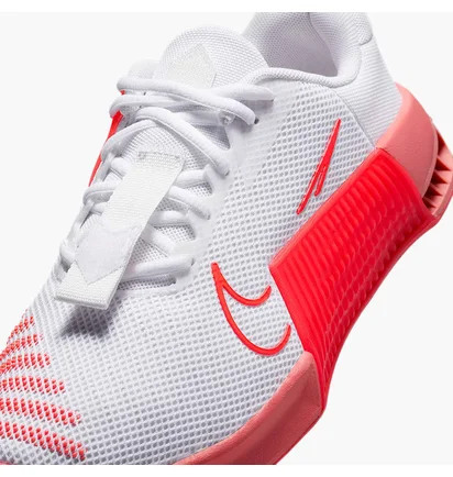 Кросівки жіночі Nike Metcon 9 White/Orange DZ2537-107