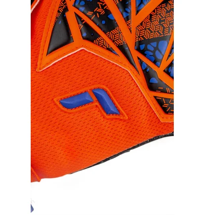 Перчатки вратарские детские Reusch Attrakt Infinity Nc Junior Orange/Black 5472725-2211