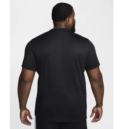Футболка мужская Nike T-Shirt Dri-Fit Black FZ8097-010