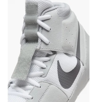 Кроссовки унисекс Nike Fury Wrestling Shoes White/Grey AO2416-101