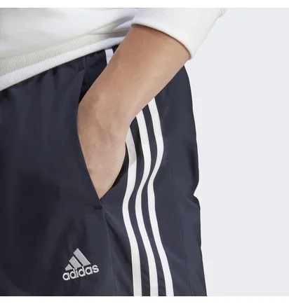 Шорты мужские Adidas Aeroready Essentials Chelsea 3-Stripes Shorts Black Ic1485