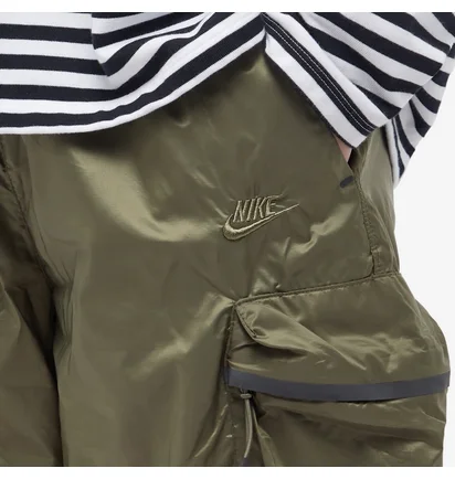 Шорти чоловічі Nike Tech Pack Woven Utility Short Olive DX0229-222