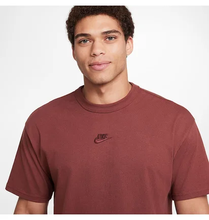 Футболка мужская Nike Sportswear Premium Essentials Bordo DO7392-231