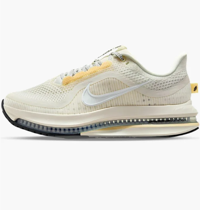 ᐉ Кросівки жіночі Nike Zoomx Pegasus Premium Beige HQ2593-104