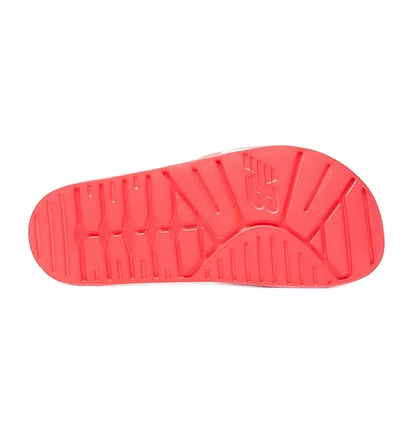 Тапочки жіночі New Balance 200 Red SWF200G1