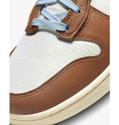 Кросівки чоловічі Nike Dunk High Retro Premium Brown Dq8800-200