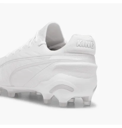 Бутсы женские Puma King Ultimate Fg/Ag White 107809-04