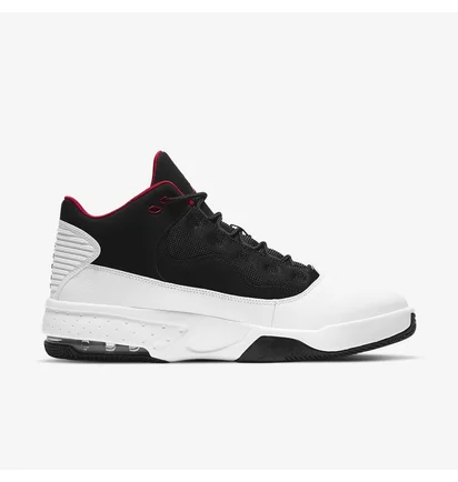 Кроссовки мужские Air Jordan Max Aura 2 Black/White CK6636-100