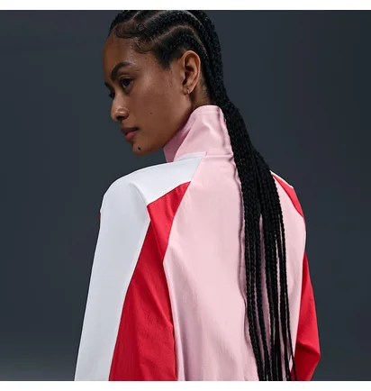 Куртка женская Nike Sportswear WomenS Woven Jacket Pink IB6970-690