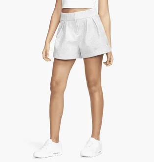 Шорты женские Nike Nsw Tp Hr Shrt Nkfwd White DX6517-084