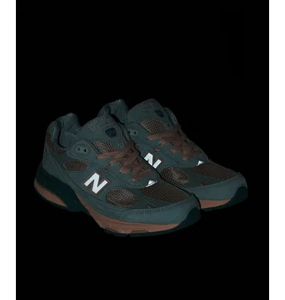 Кросівки чоловічі New Balance 993 V1 Made In Usa X Joe Freshgoods Light Blue MR993JF1