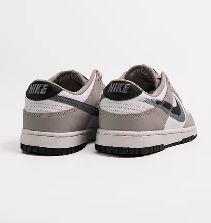 Кросівки чоловічі Nike Dunk Low Olive/White FD0661-100