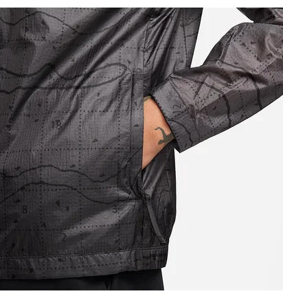 Ветровка мужская Nike Woven Unlined Jacket Grey DN2112-060