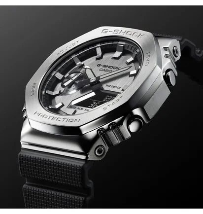 Часы мужские Casio G-Shock Standard GM-2100-1A