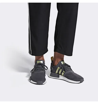 Кроссовки женские Adidas Nmd_R1 Grey B37651