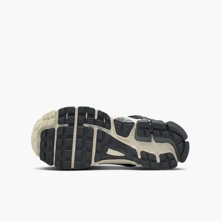 Кроссовки детские Nike Vomero 5 Ee (Gs) Black IB5853-001