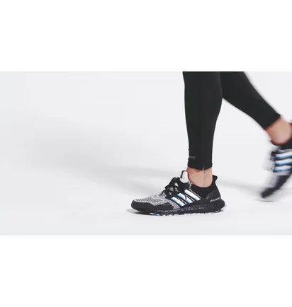 Кроссовки унисекс Adidas Ultraboost 1.0 Dna Mighty Ducks Hawks Shoes Black Gv8815