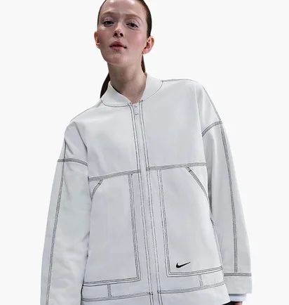 Куртка женская Nike Sportswear Graphic Cargo White IB2037-121
