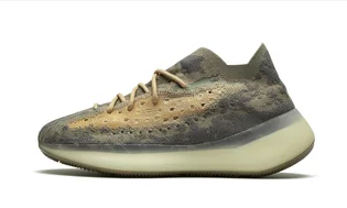 Кросівки чоловічі Adidas Yeezy Boost 380 Olive FX9764
