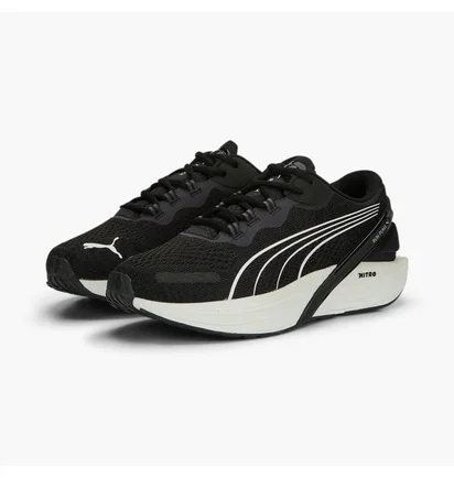 Кросівки жіночі Puma Run Xx Nitro Nova Shine Running Shoes Black 377833-01