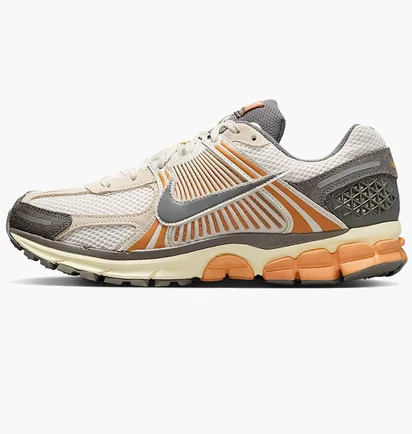 Кроссовки мужские Nike Zoom Vomero 5 White/Beige IB7469-030