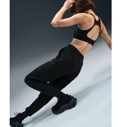 Штаны женские Nike W Nsw Tch Flc Mr Jgger 2 Black HV6779-010