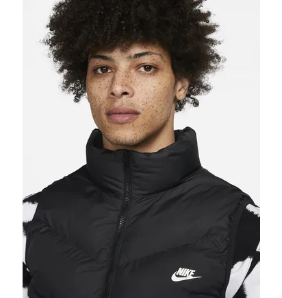 Жилетка чоловіча Nike Storm-Fit Windrunner Primaloft-Field Vest Black Dr9617-010