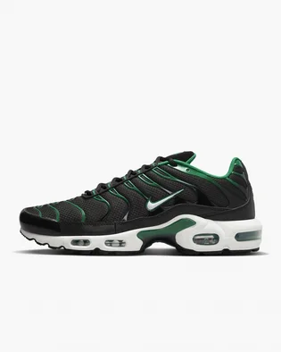 Кросівки чоловічі Nike Air Max Plus Shoes Black DM0032-009