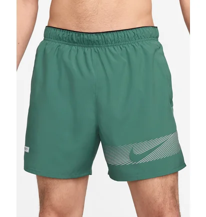 Шорти чоловічі Nike Challenger 5Bf Shrt Flash Green FN3048-361