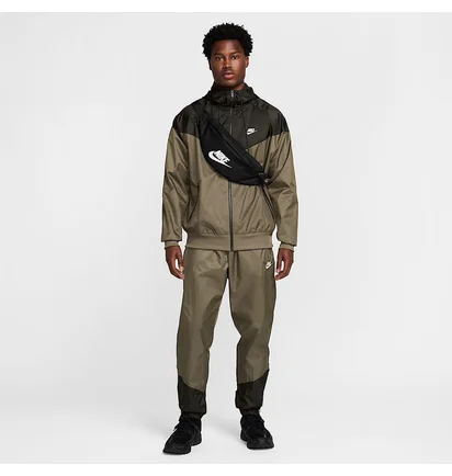 Ветровка мужская Nike Wvn Lnd Wr Hd Jkt Olive DA0001-222