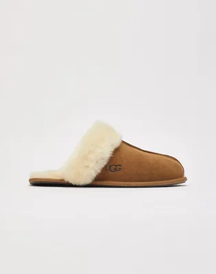 Тапочки женские UGG Scuffette Ii Slippers Brown 1106872-CHE