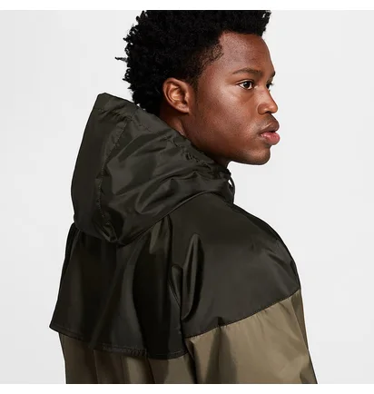 Ветровка мужская Nike Wvn Lnd Wr Hd Jkt Olive DA0001-222