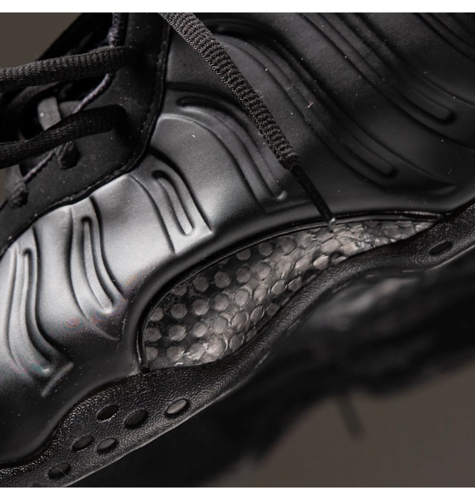 ᐉ Кроссовки мужские Nike Air Foamposite One Anthracite Black